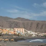 Avenida Maritima *